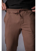 Calça Slim Comfort Café